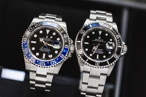 rolex gmt master 2 batman vs submariner|Rolex gmt vs submariner review.